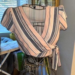 Bebop Side tie crop top